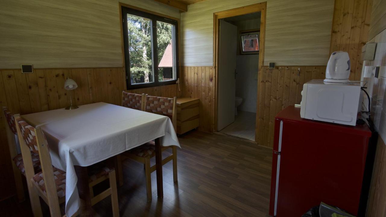 Sporthotel Kácov Kültér fotó
